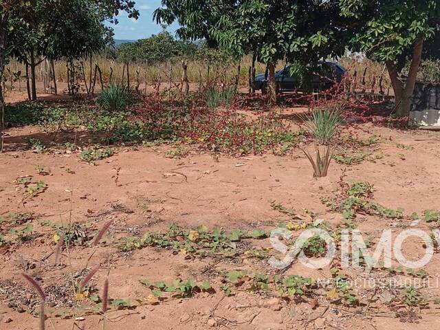 Venda em Lagoa Quente - Caldas Novas